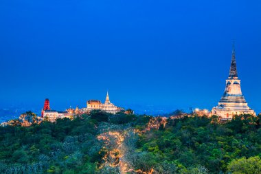 Alacakaranlık ışık Phra Nakhon Khiri akşam ışık