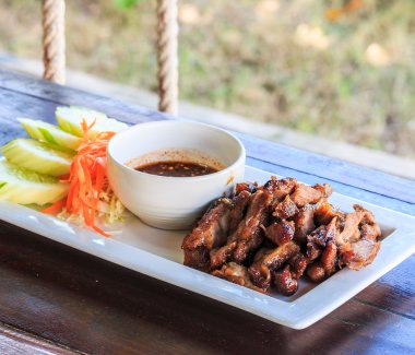 Fırında kuzu pirzola