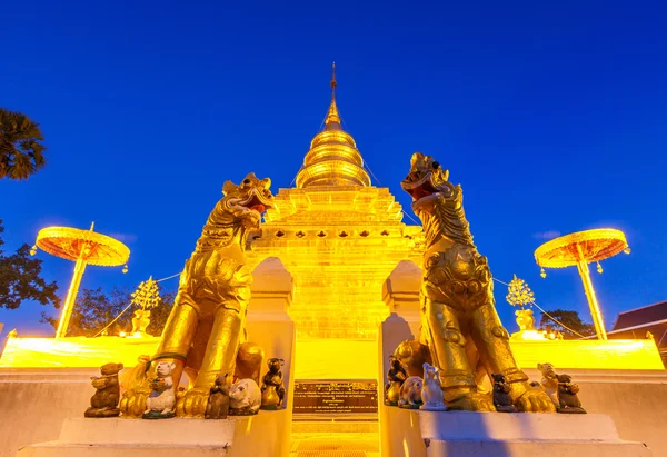 Templo Wat Phra Sri Chomtong — Foto de Stock