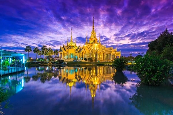 Templo na Tailândia — Fotografia de Stock