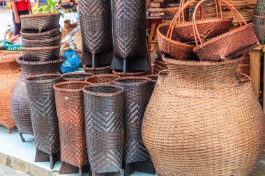 Wickers bambu yapılmış