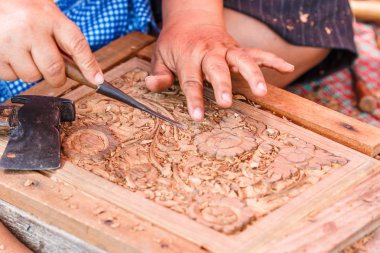 Bir marangoz atölyesinde