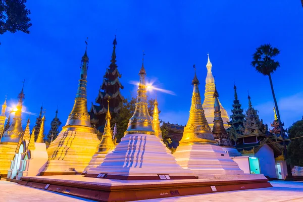 Shwedagon pagoda v Yangonu — Stock fotografie