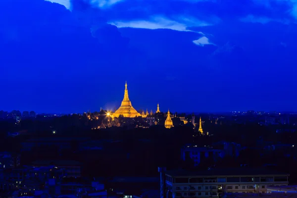 Shwedagon pagoda in Yangón — Foto de Stock