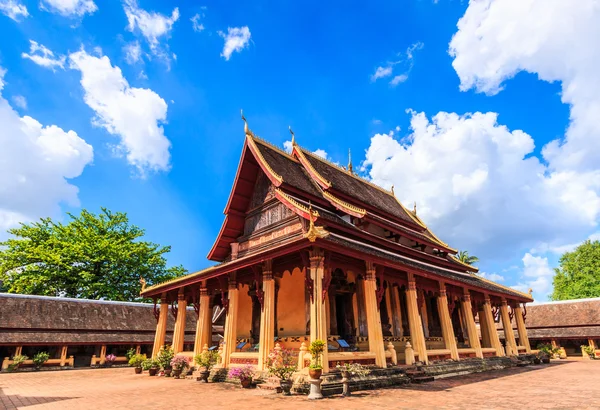 在万象，老挝金山寺 — 图库照片