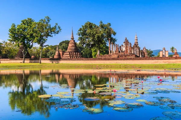 Sukhothai historiska park i thailand — Stockfoto