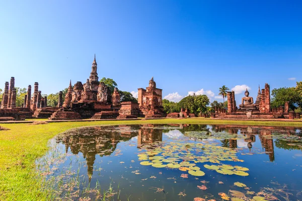 Sukhothai historiska park i thailand — Stockfoto