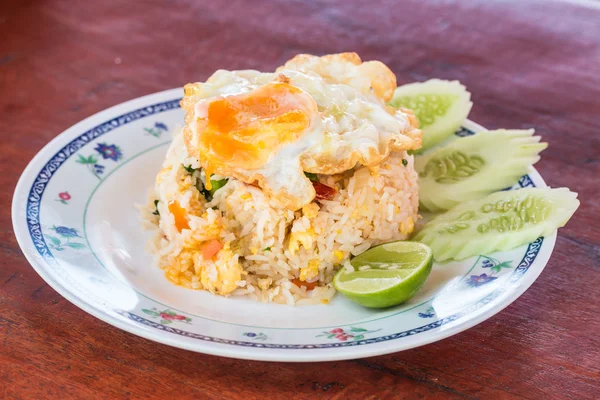 Gebakken rijst Thais eten — Stockfoto