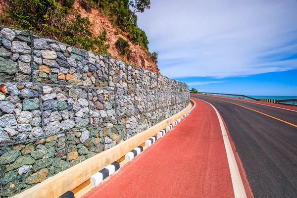 Carretera costera y mar —  Fotos de Stock