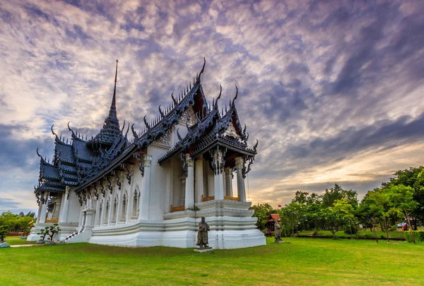 Sanphet Prasat Palace a Bangkok , — Foto Stock