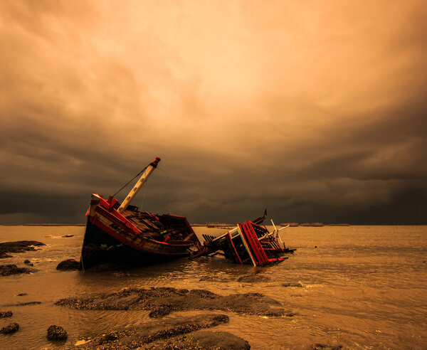 рыбацкие лодки в Таиланде