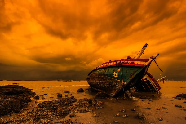 Fischerboot in Thailand — Stockfoto