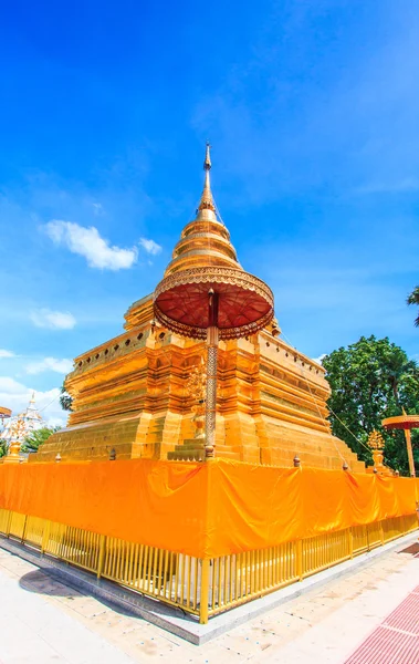 Wat Phra Šrí Chomtong v Thajsku — Stock fotografie