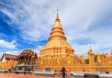 Tapınak wat phrathat Hariphunchai: Lamphun