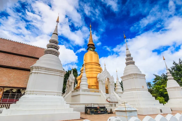 Templo Wat Suan Dok na Tailândia — Fotografia de Stock