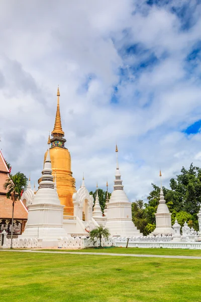 Świątynia Wat Suan Dok w Tajlandii — Zdjęcie stockowe