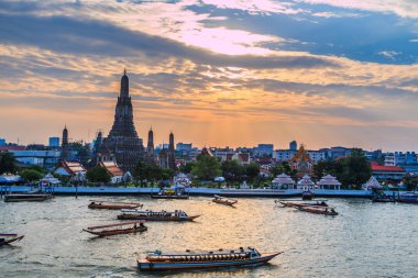 WAT Arun Ratchawararam