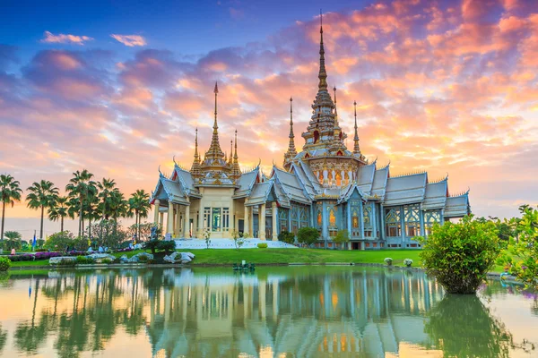 Wat Thaise tempel in Thailand — Stockfoto