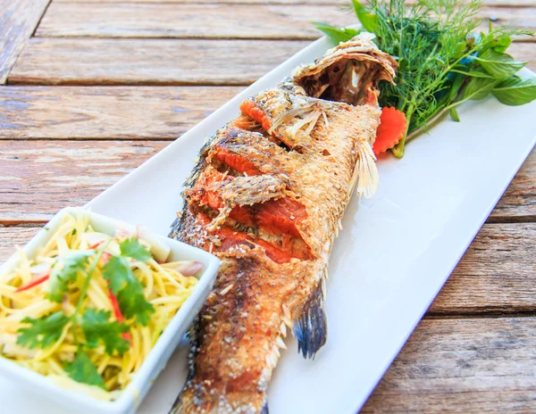 Pescado frito Thail Food — Foto de Stock