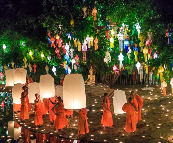 Loy Krathong-festivalen i Chiang Mai – stockfoto