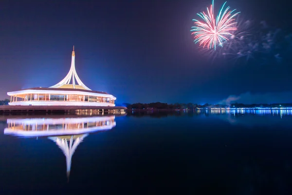 Ohňostroj na Suan Luang Rama Ix — Stock fotografie