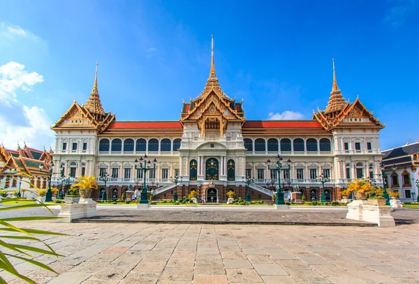 Royal grand palace in Bangkok — Stock Photo, Image