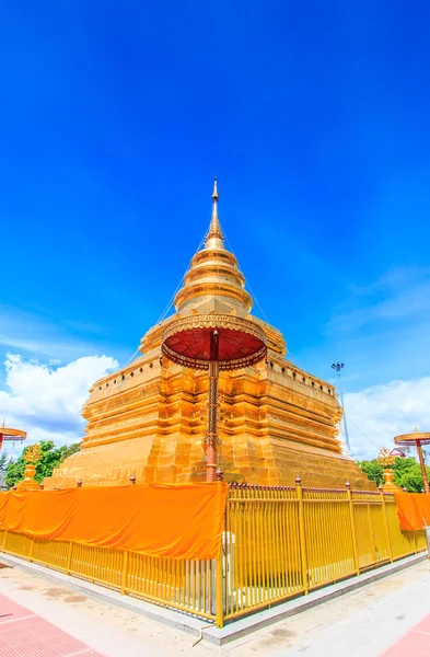 Wat phra sri chomtong in Thailand — Stockfoto