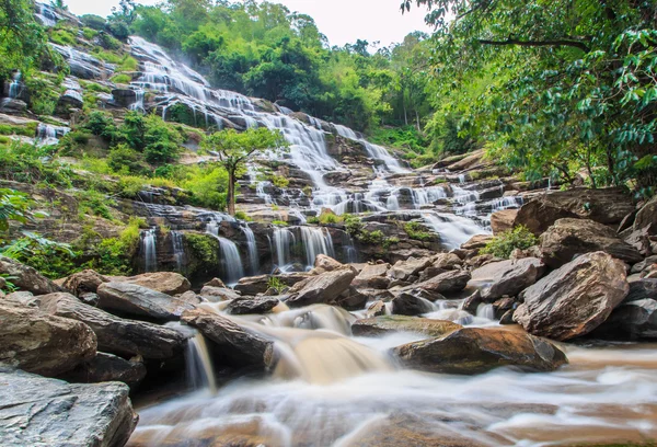 Mae Ya waterfall in Chiang Mai — Stock Photo, Image