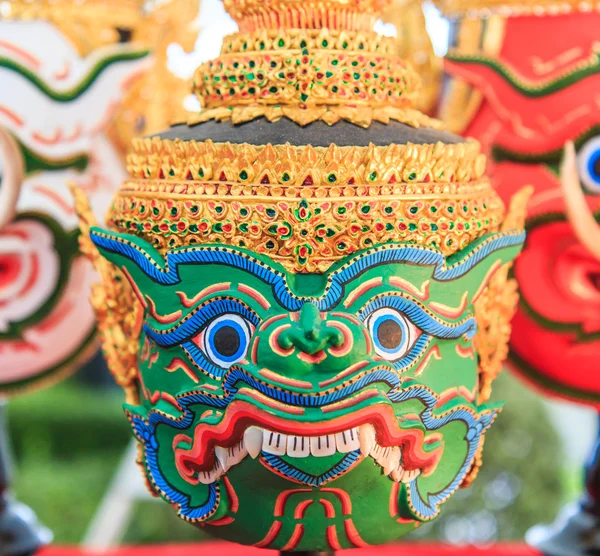 Thaise traditionele Souvenirs maskers — Stockfoto