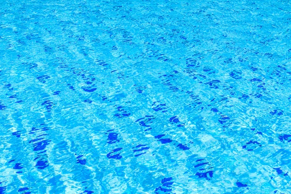 Beautiful clear pool water — Stock Photo, Image