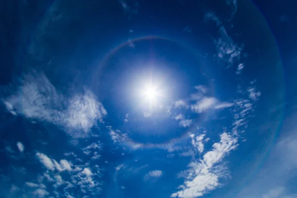 日冕太阳光环 — 图库照片