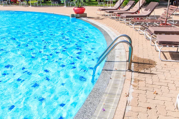 Swimming pool with stair — Stock Photo, Image