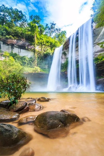 Huai Luang Waterfall — Stock Photo, Image