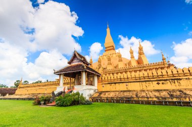 Tapınak altın Wat Thap Luang Vientiane