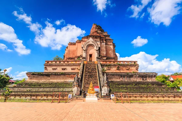 Świątyni Wat chedi luang — Zdjęcie stockowe