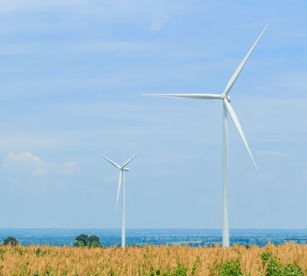 Huge wind turbines — Stock Photo, Image
