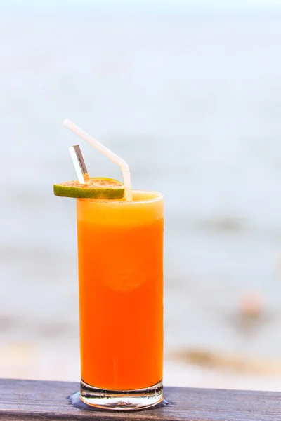 Vaso de jugo de naranja — Foto de Stock