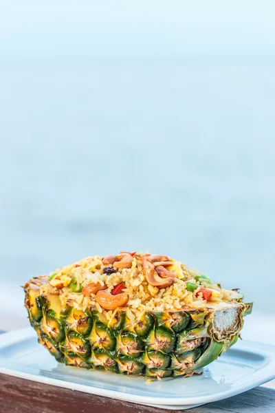 Ried rice in pineapple — Stock Photo, Image