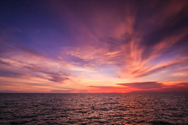 Landschaft Sonnenuntergang Meereswellen — Stockfoto