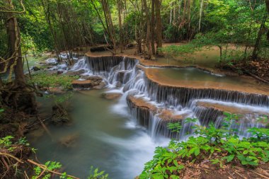 Şelale Tayland Kanchanaburi'deki/daki oteller