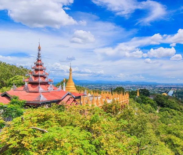 Panoramiczny widok na wzgórza Mandalay — Zdjęcie stockowe