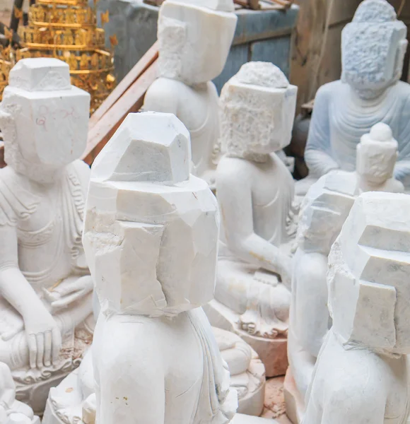 Statua di marmo Buddha — Foto Stock