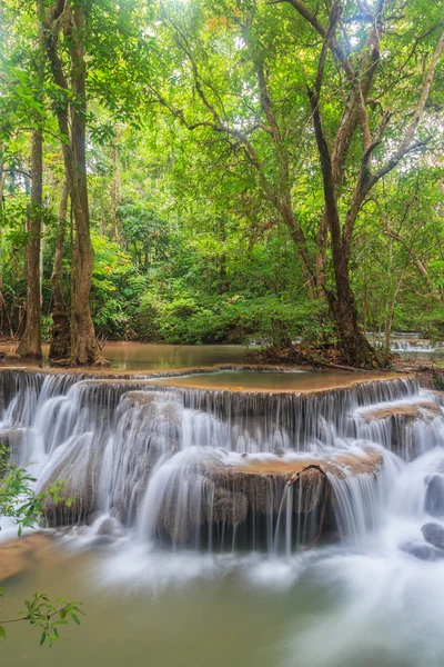 Waterfall in kanchanaburi of Thailand — Stock Photo, Image