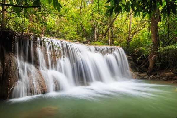 Cascata in kanchanaburi della Thailandia — Foto Stock