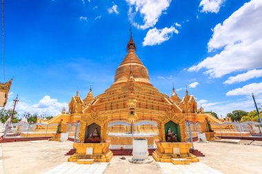 Simgesel Yapı Kuthodaw Mandalay tapınakta
