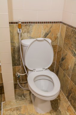 ofisinde beyaz tuvalet