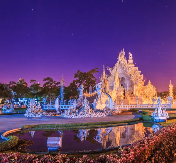 Wat Rong Khun Rozciągacz Thai — Zdjęcie stockowe