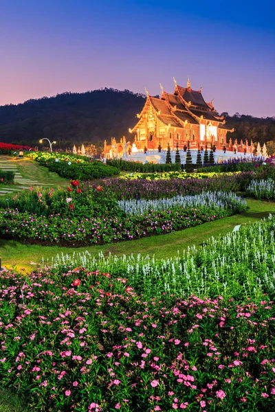 Храм ВАТ Хо Кхам Луанг — стокове фото