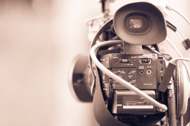 profesyonel video kamera