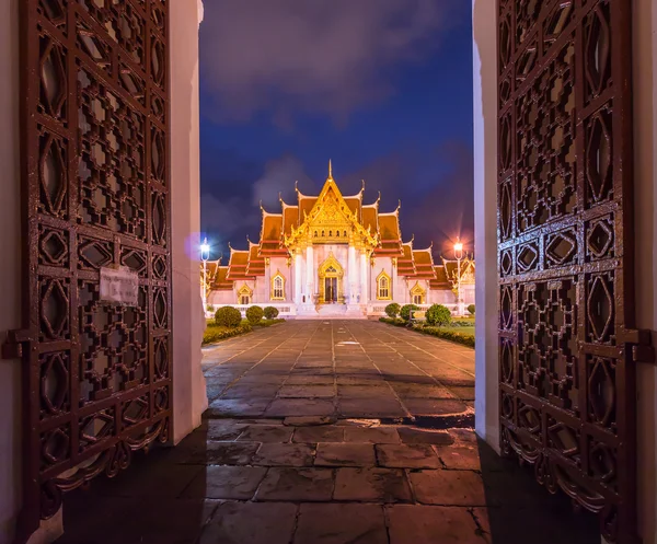 Templo de Wat Benchamabophit Dusitvanaram — Fotografia de Stock